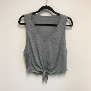 LULULEMON Gray Cropped tank. SZ 8